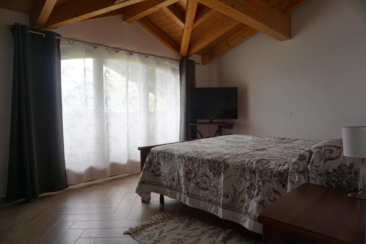 Cunardo Al Picchio Verde A.P.S. Bed & Breakfast エクステリア 写真